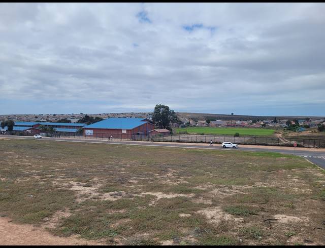 8,063M² VACANT LAND FOR SALE IN LOUWVILLE